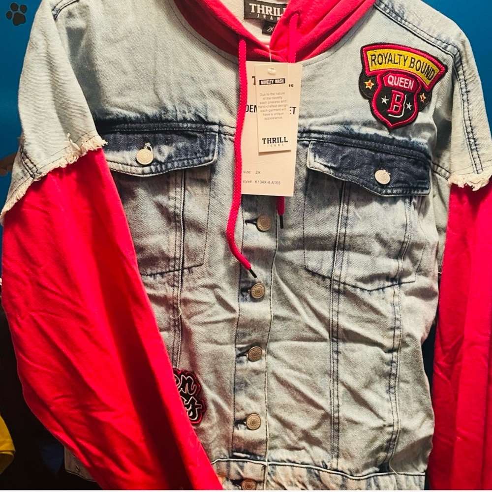 Woman, pink and blue jean jacket size 2x Brand New❤️